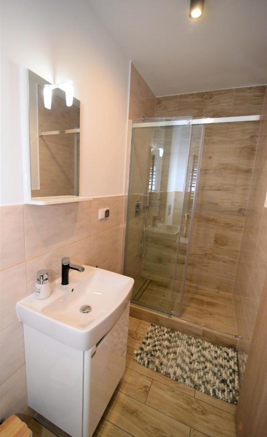 De Luxe Emily Apartmán *